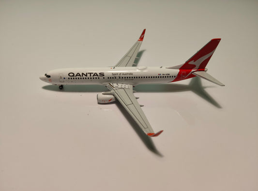 Qantas Boeing B737-800 VH-VXW 1/400 Diecast Scale Model Phoenix Models