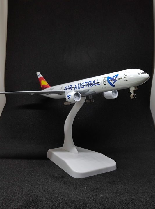 Air Austral Boeing 777-300ER 20cms Airplane Model