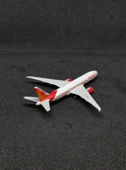 Air India Boeing B777-200LR VT-ALC 1/1000 Diecast Scale Model Hogan Wings