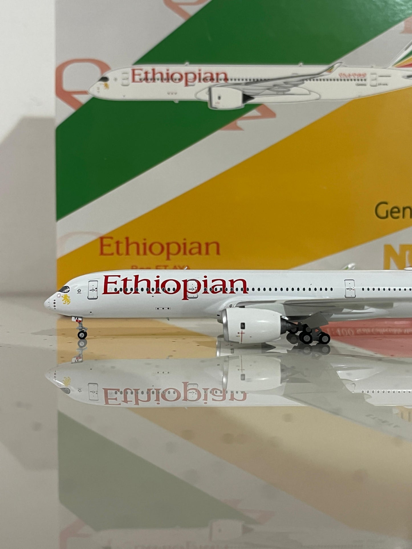 Ethiopian Airlines Airbus A350-900 ET-AYA 1/400 Diecast Scale Model NGModels