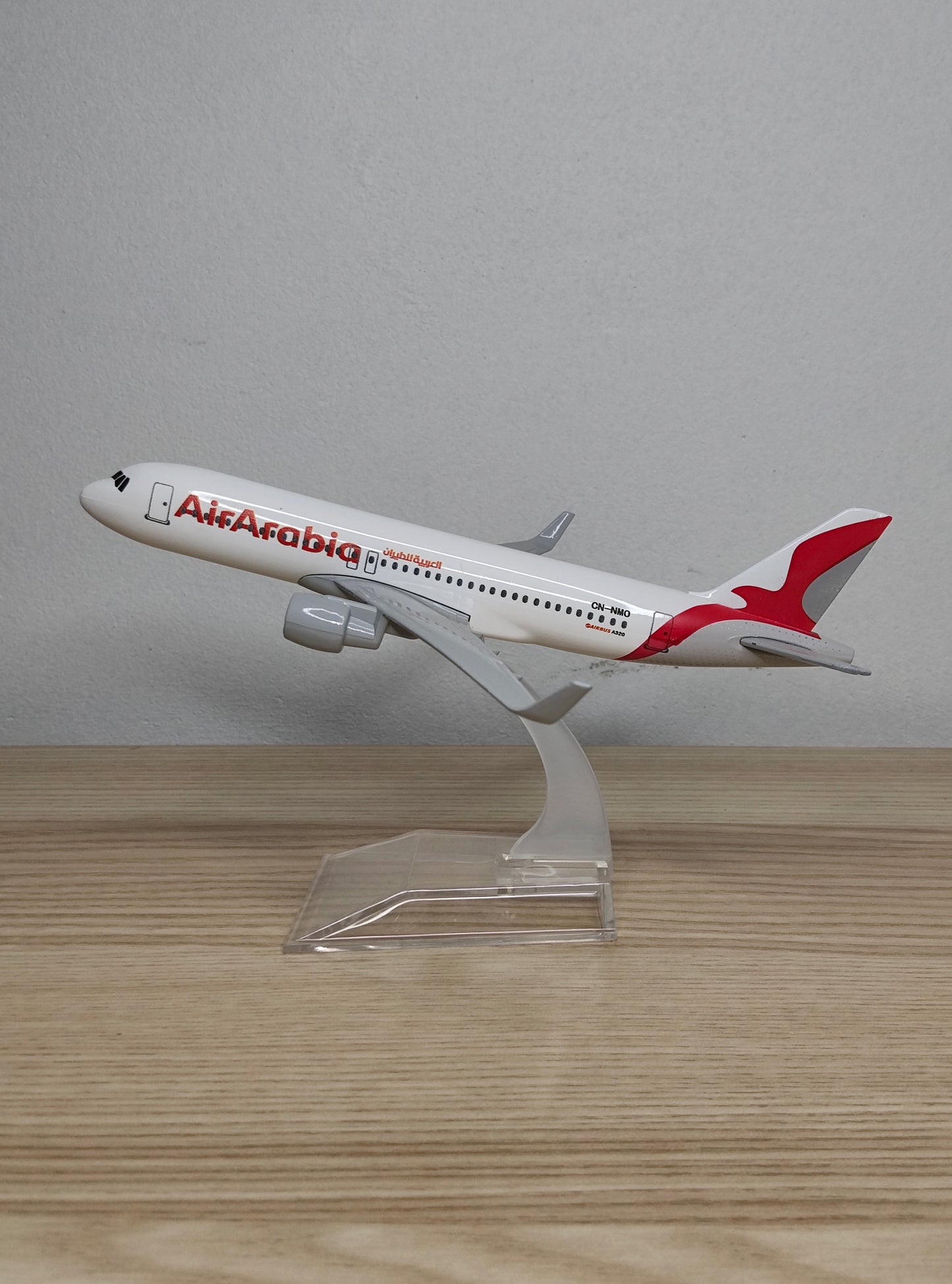 Air Arabia Airbus A320 CN-NMO 16cms Airplane Model