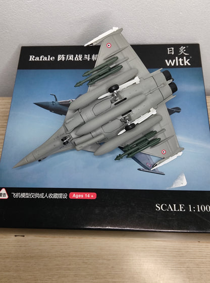 Dassault Rafale Fighter Jet 1/100 Aircraft Scale Model
