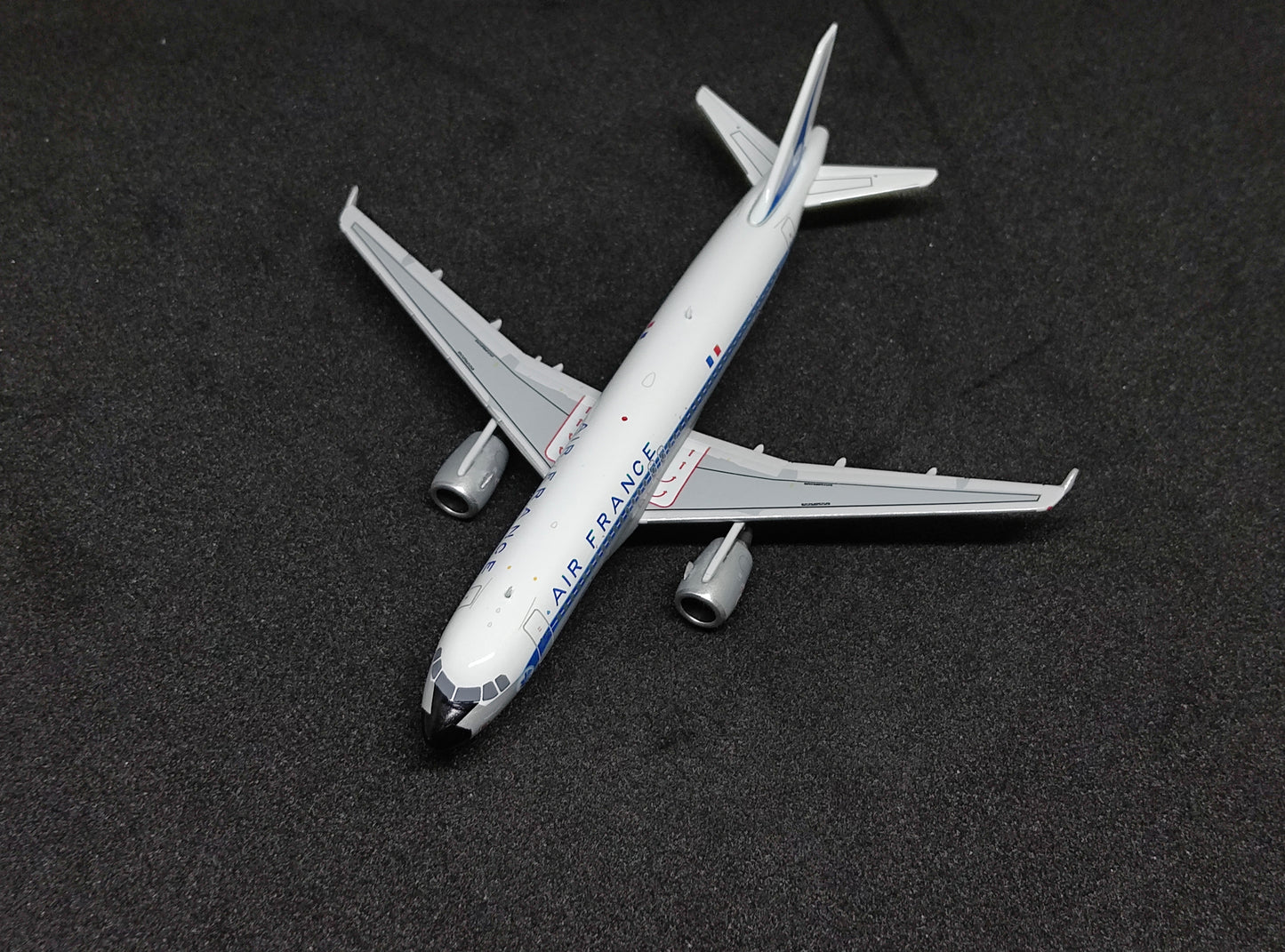 Air France Airbus A320-200 F-GFKJ (Retro Livery) 1/400 Diecast Scale Model Aviation400