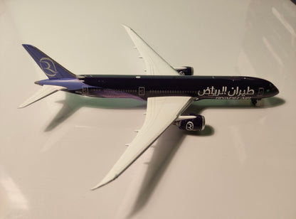 Riyadh Air Boeing B787-9 N8572C 1/400 Diecast Scale Model Phoenix Models