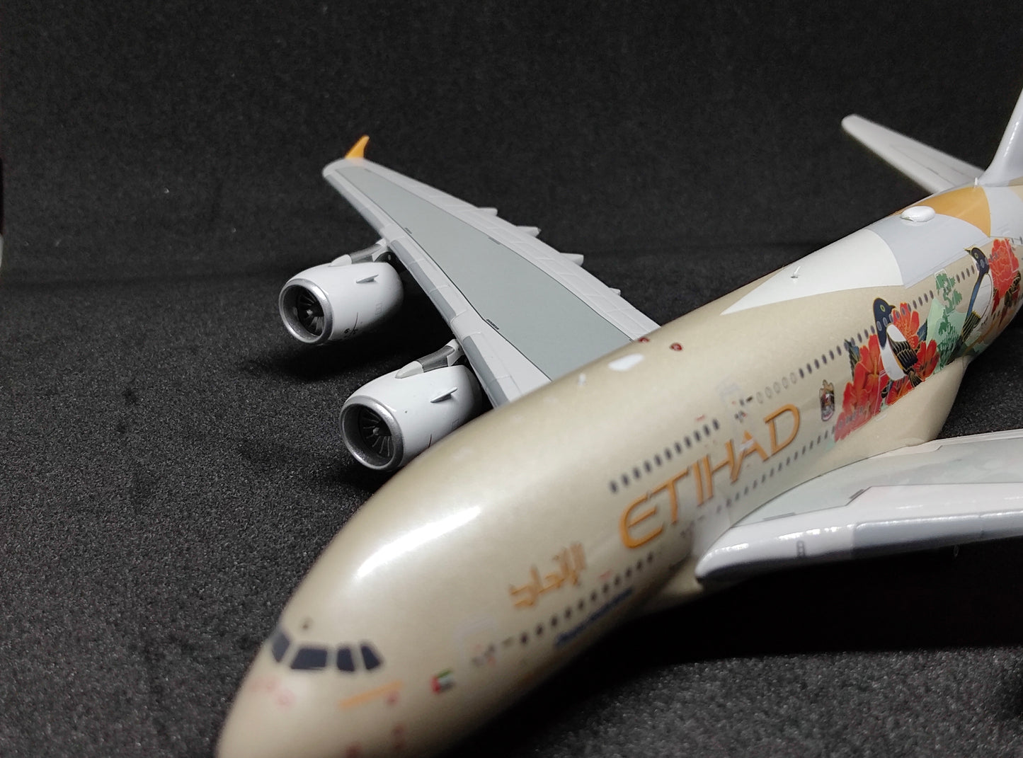 Etihad Airways Airbus A380-800 A6-APD (Choose South Korea Livery) detachable landing gear 1/400 Aircraft Scale Model Aviation400