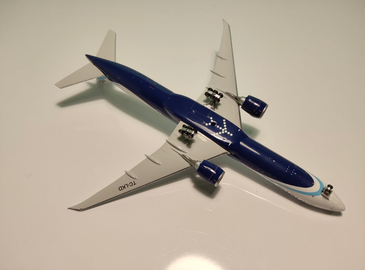 IndiGo Boeing B777-300ER TC-LKD 1/400 Diecast Scale Model Phoenix Models