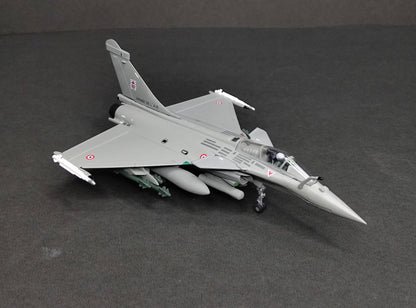 Dassault Rafale Fighter Jet 1/100 Aircraft Scale Model