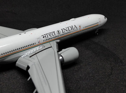 Bharat India Boeing 777-300ER VT-ALV 1/400 Aircraft Scale Model JCWings
