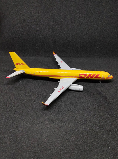DHL Tuplov TU-204-100 RA-64024 1/400 Diecast Scale Model PandaModel