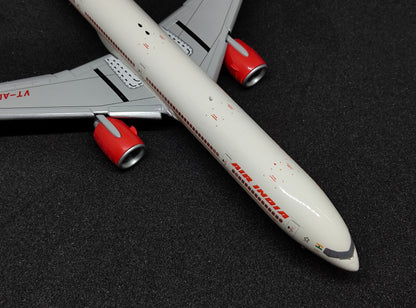 Air India Boeing 777-300ER VT-ALX Flaps Down Version 1/400 Scale Model JCWings