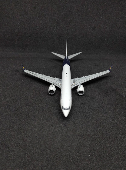 ജെറ്റ് എയർവേസ് ബോയിംഗ് 737 മാക്സ് 1/400 വിടി-ജെഎക്സ്ബി ജെസി വിംഗ്സ് ഡൈകാസ്റ്റ് സ്കെയിൽ മോഡൽ