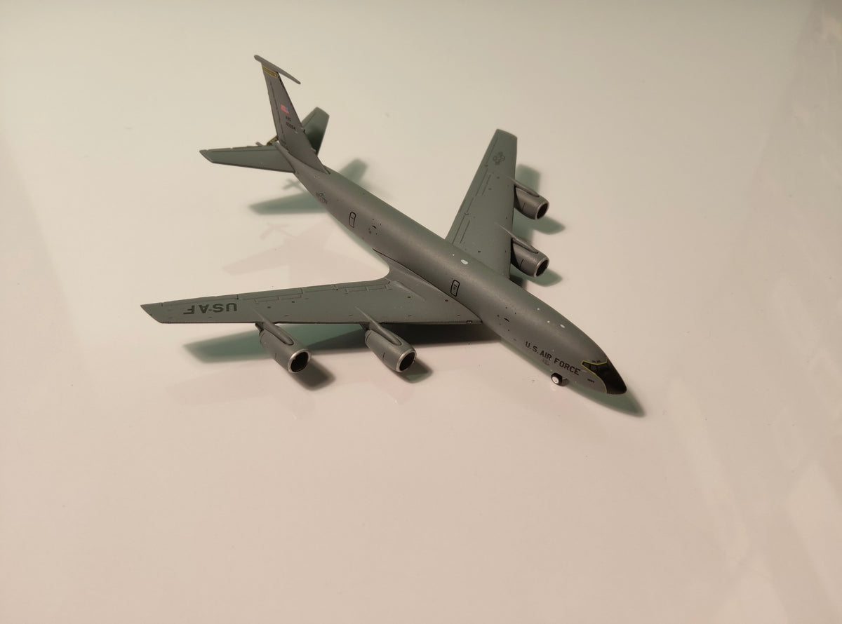 US Air Force Boeing KC-135 Pennsylvania 80054 1/400 Diecast Scale Model GeminiMacs