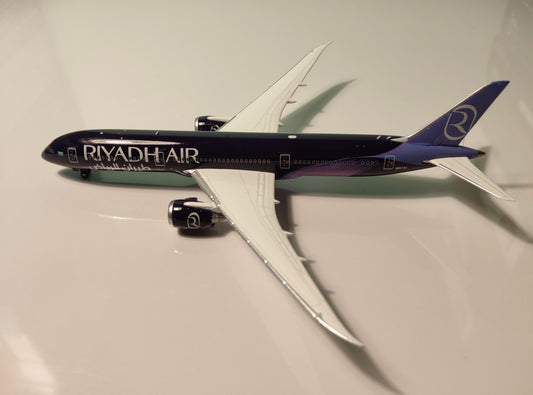 Riyadh Air Boeing B787-9 N8572C 1/400 Diecast Scale Model Phoenix Models