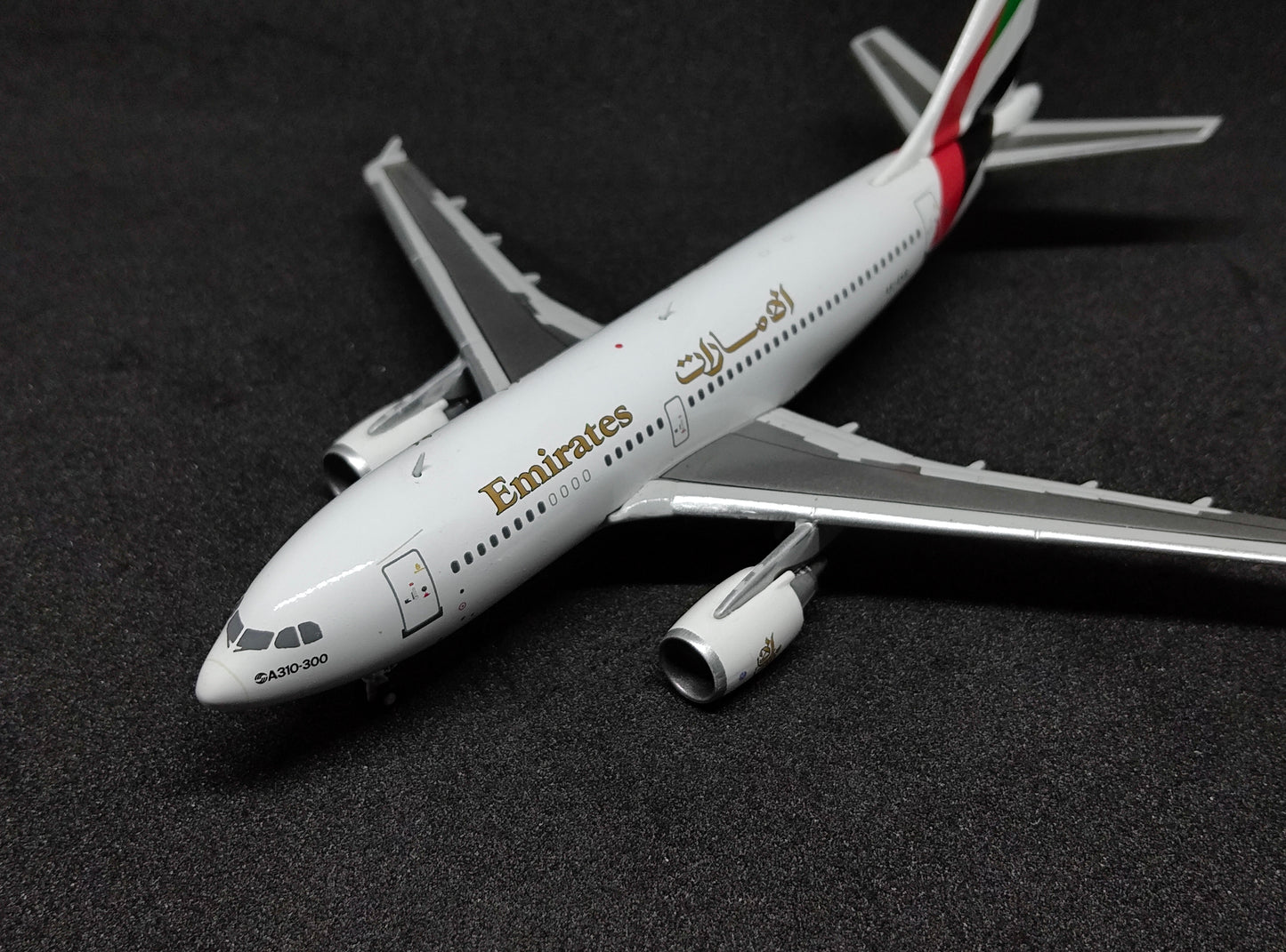 Emirates Airbus A310-300 A6-EKB 1/400 Diecast Scale Model GeminiJets