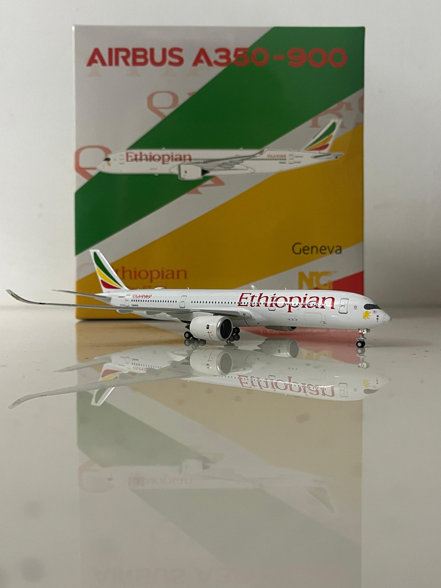 Ethiopian Airlines Airbus A350-900 ET-AYA 1/400 Diecast Scale Model NGModels