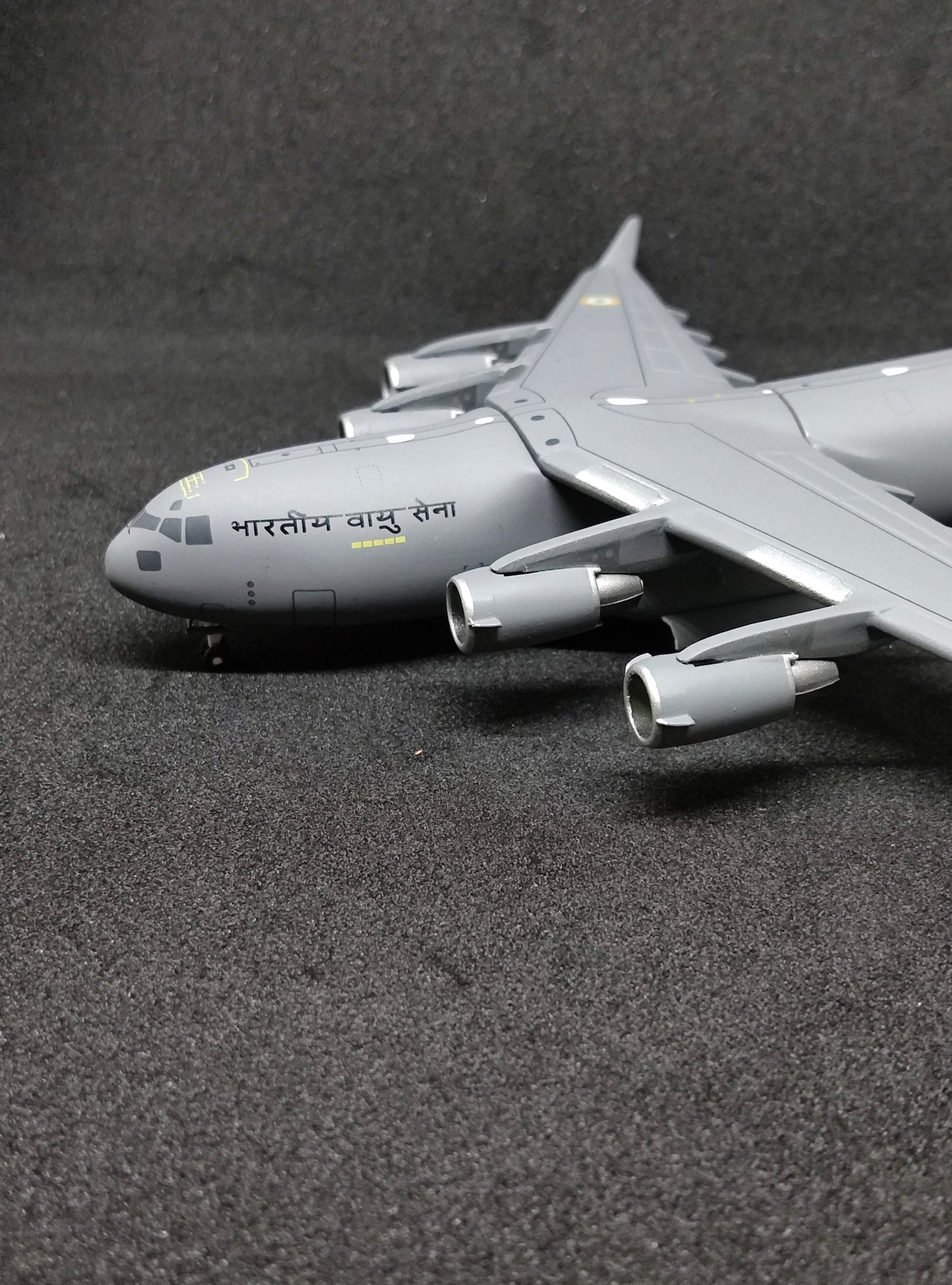 Indian Air Force Boeing C-17 Globemaster III CB-8003 Interactive 1/400 Diecast Scale Model GeminiJets