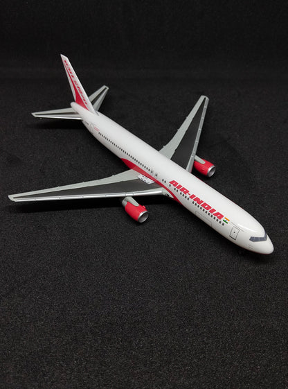 Air India Boeing B767-300 G-CDPT 1/400 Diecast Scale Model Dragon Wings