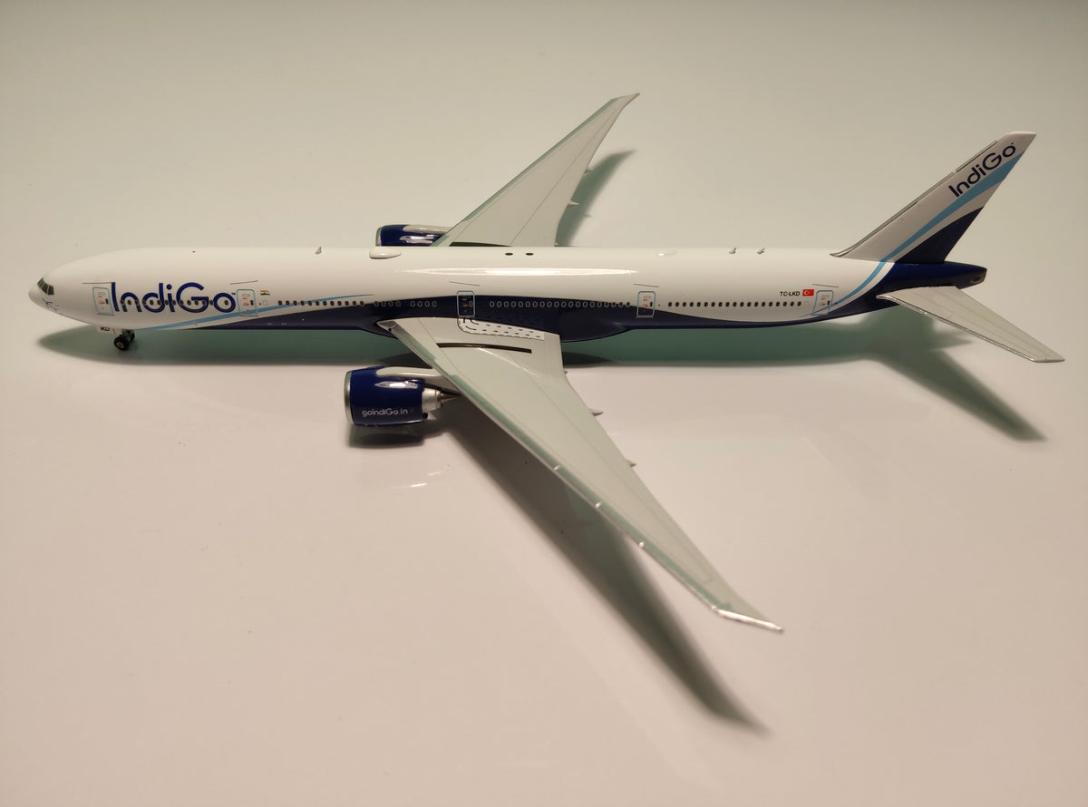 IndiGo Boeing B777-300ER TC-LKD 1/400 Diecast Scale Model Phoenix Models