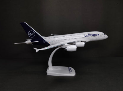 Lufthansa Airbus A380-800 1/200 Scale Snap Fit Model Herpa