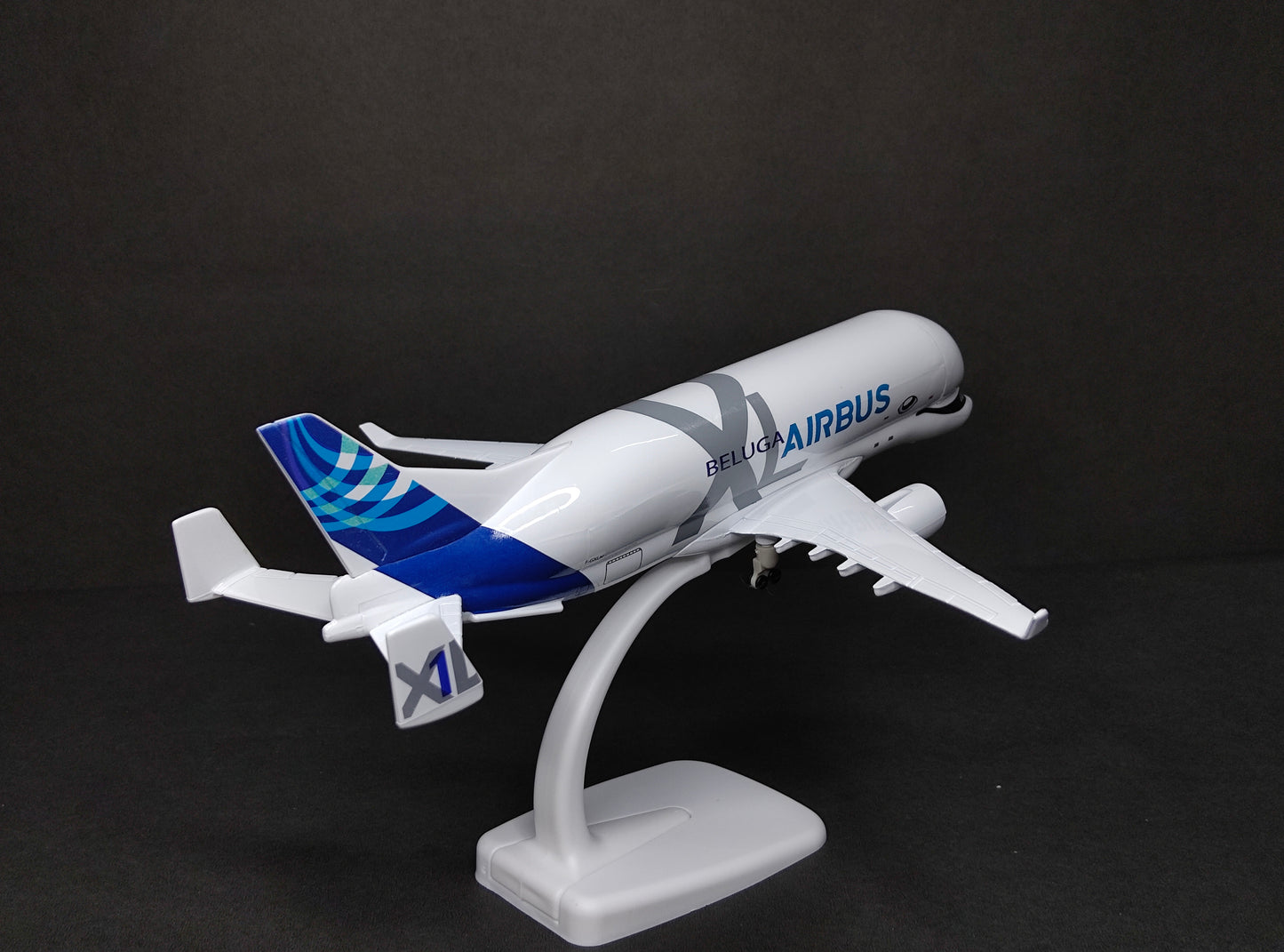 Airbus Transport International Beluga XL Airbus A330-700L F-GXLN 20cms Airplane Model