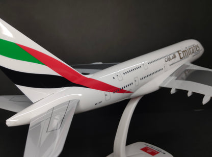 Emirates Airbus A380-800 A6-EUI (Classic Livery) 1/200 Scale Snap Fit Model