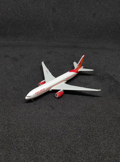 Air India Boeing B777-200LR VT-ALC 1/1000 Diecast Scale Model Hogan Wings