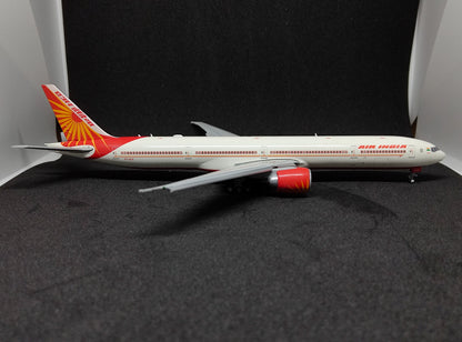 Air India Boeing 777-300ER VT-ALX Flaps Down Version 1/400 Scale Model JCWings