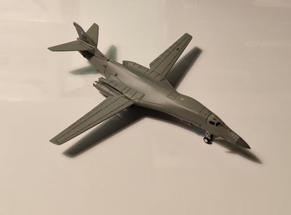 US Air Force Rockwell B-1 Lancer Dyess 135 1/400 Diecast Scale Model GeminiMacs