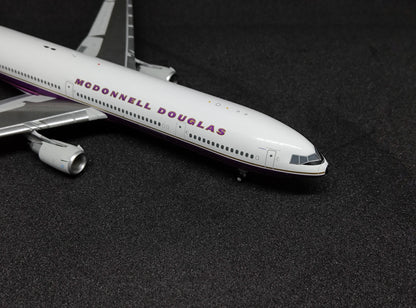 MCDonnell Douglas MD11 N211MD House Livery 1/400 Aircraft Scale Model YYWings