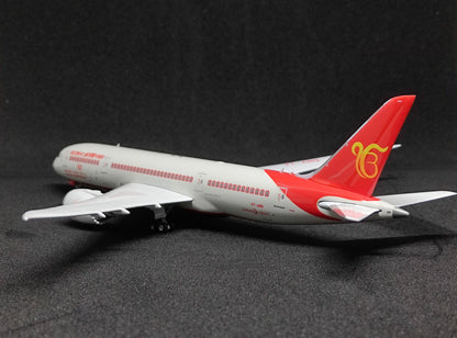 Air India Boeing 787-8 (Shri Guru Nanak Dev Ji 550 Years Celebration Livery) VT-ANQ 1/400 Aircraft Scale Model Phoenix