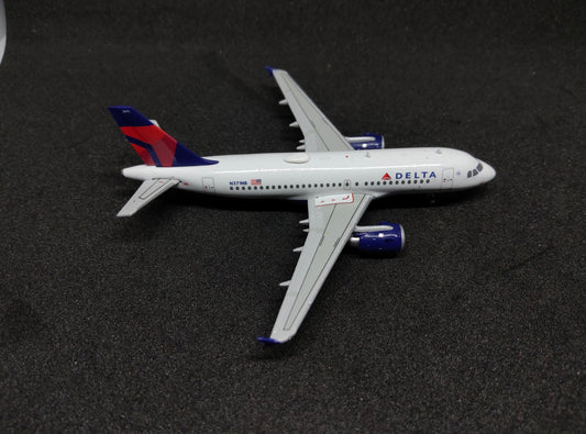 Delta Airlines Airbus A319-100 N371NB 1/400 Diecast Scale Model GeminiJets