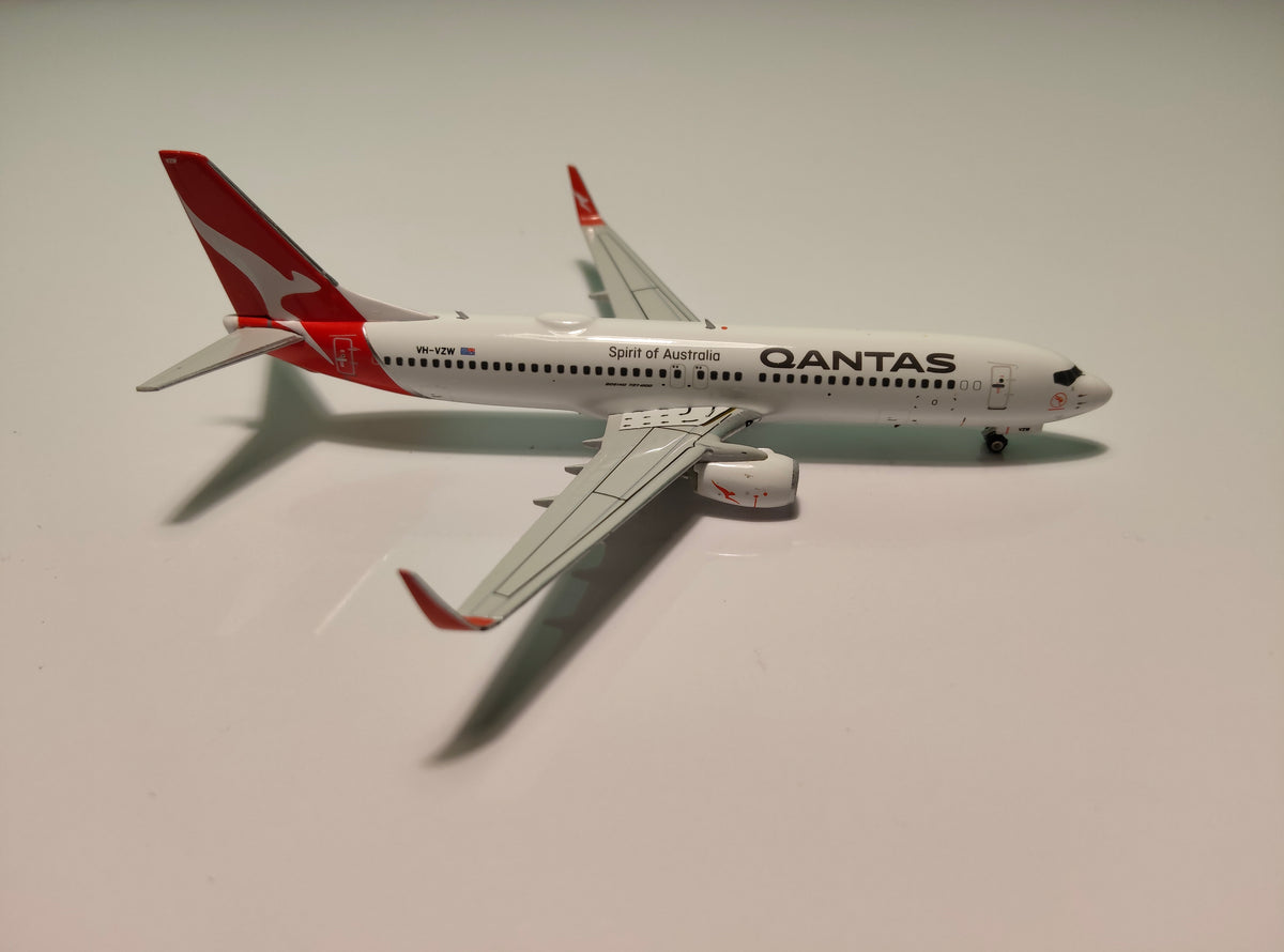 Qantas Boeing B737-800 VH-VXW 1/400 Diecast Scale Model Phoenix Models