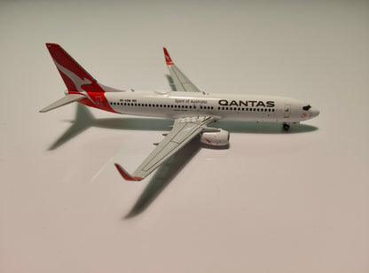 Qantas Boeing B737-800 VH-VXW 1/400 Diecast Scale Model Phoenix Models