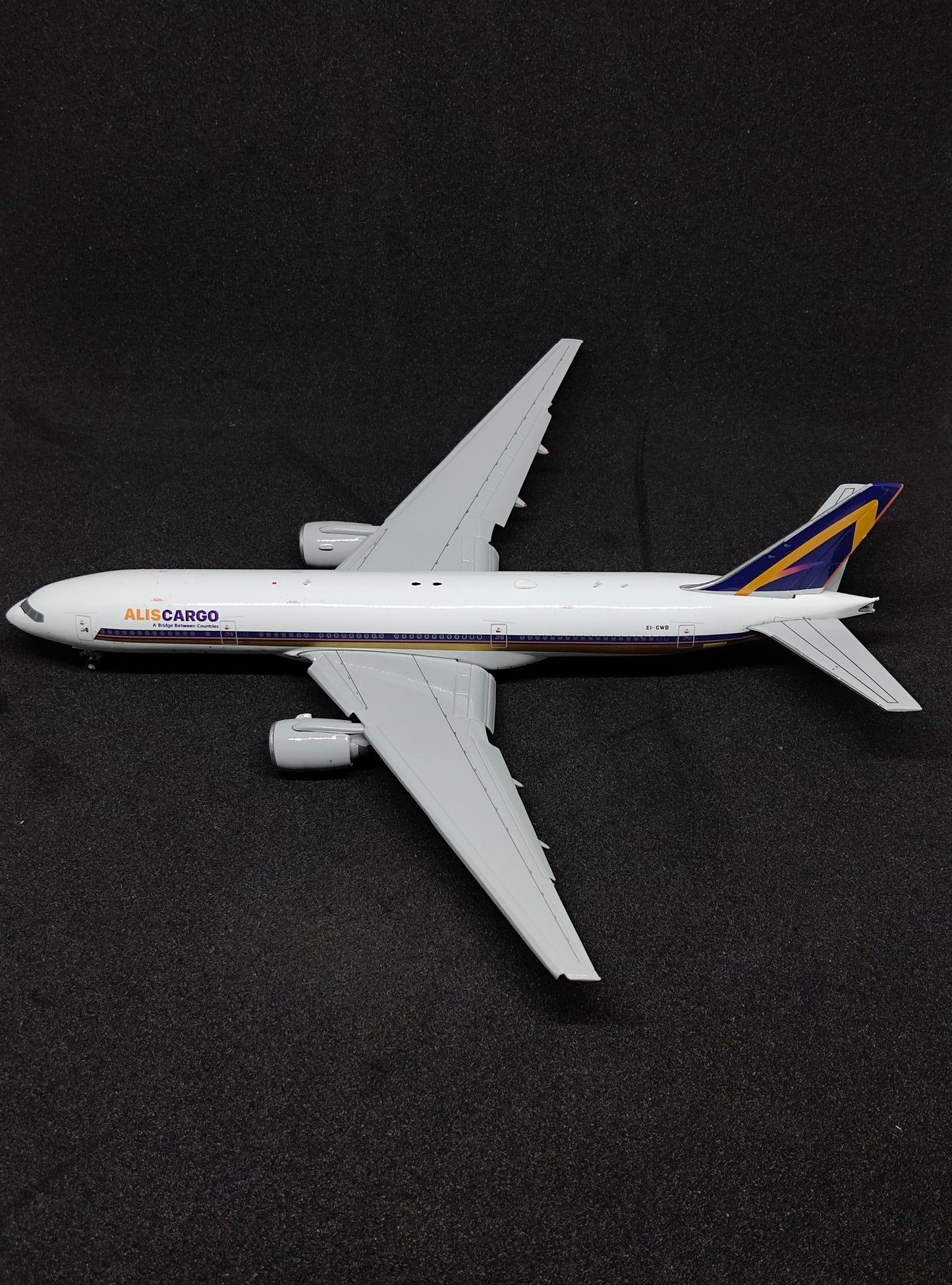 Alis Cargo Boeing B777-200ER EI-GWB 1/400 flaps down version Diecast Scale Model JCWings