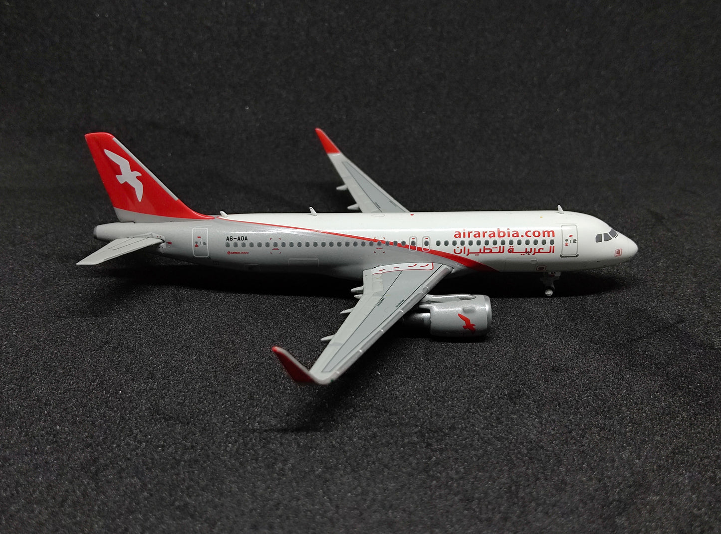 Air Arabia Airbus A320 A6-AOA 1/400 (Old Livery) Diecast Scale Model GeminiJets