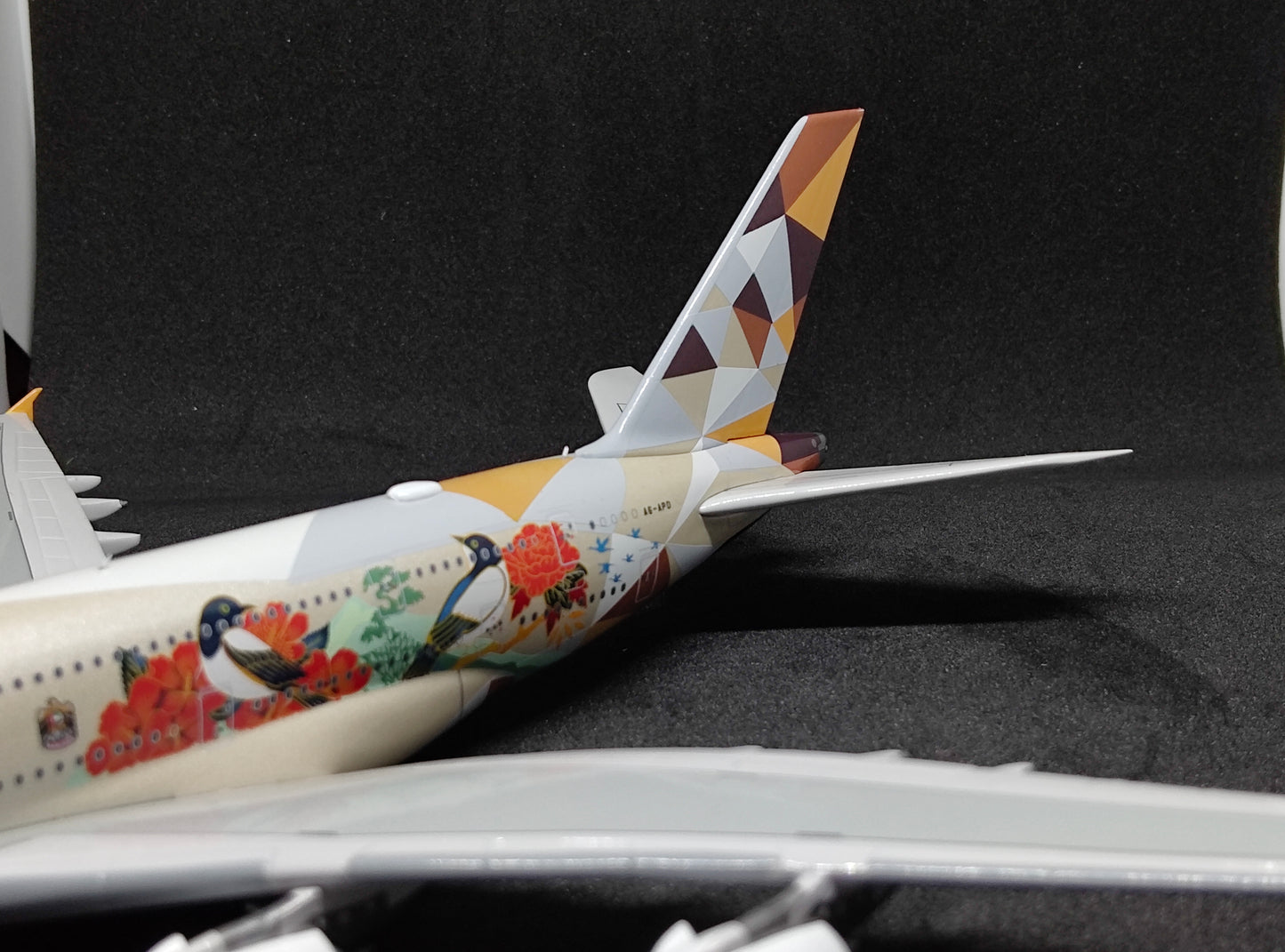 Etihad Airways Airbus A380-800 A6-APD (Choose South Korea Livery) detachable landing gear 1/400 Aircraft Scale Model Aviation400