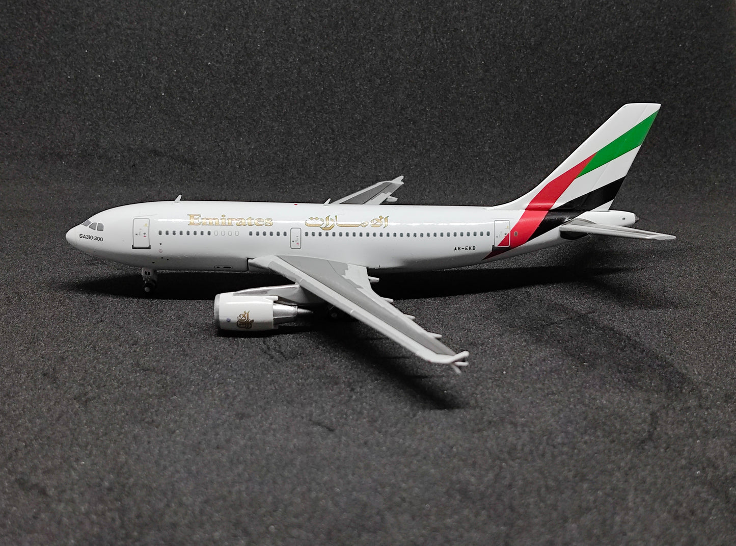 Emirates Airbus A310-300 A6-EKB 1/400 Diecast Scale Model GeminiJets