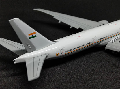 Bharat India Boeing 777-300ER VT-ALV 1/400 Aircraft Scale Model JCWings