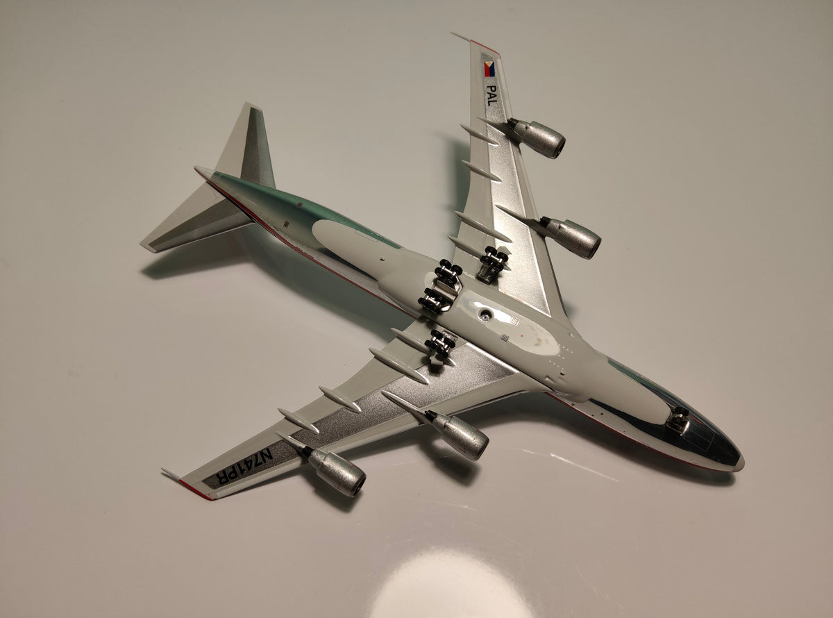 Philippine Airlines Boeing B747-2F6B N741PR 1/400 Diecast Scale Model Phoenix Models