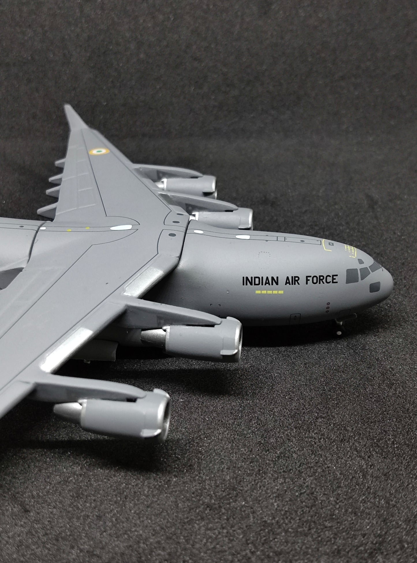 Indian Air Force Boeing C-17 Globemaster III CB-8003 Interactive 1/400 Diecast Scale Model GeminiJets