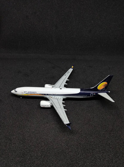 ജെറ്റ് എയർവേസ് ബോയിംഗ് 737 മാക്സ് 1/400 വിടി-ജെഎക്സ്ബി ജെസി വിംഗ്സ് ഡൈകാസ്റ്റ് സ്കെയിൽ മോഡൽ