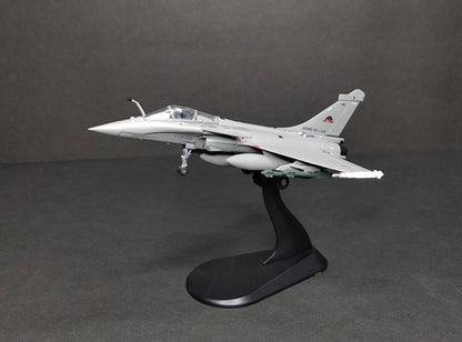 Dassault Rafale Fighter Jet 1/100 Aircraft Scale Model