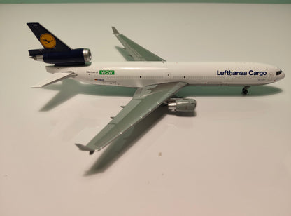 Lufthansa Cargo McDonnell Douglas MD-11F (Member of WOW Sticker) D-ALCC 1/400 Diecast Scale Model HXWings