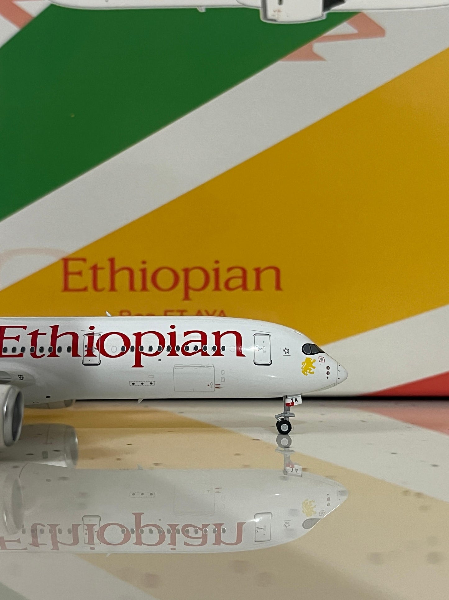 Ethiopian Airlines Airbus A350-900 ET-AYA 1/400 Diecast Scale Model NGModels