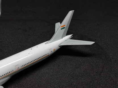 Bharat India Boeing 777-300ER VT-ALV 1/400 Aircraft Scale Model JCWings