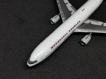 MCDonnell Douglas MD11 N211MD House Livery 1/400 Aircraft Scale Model YYWings