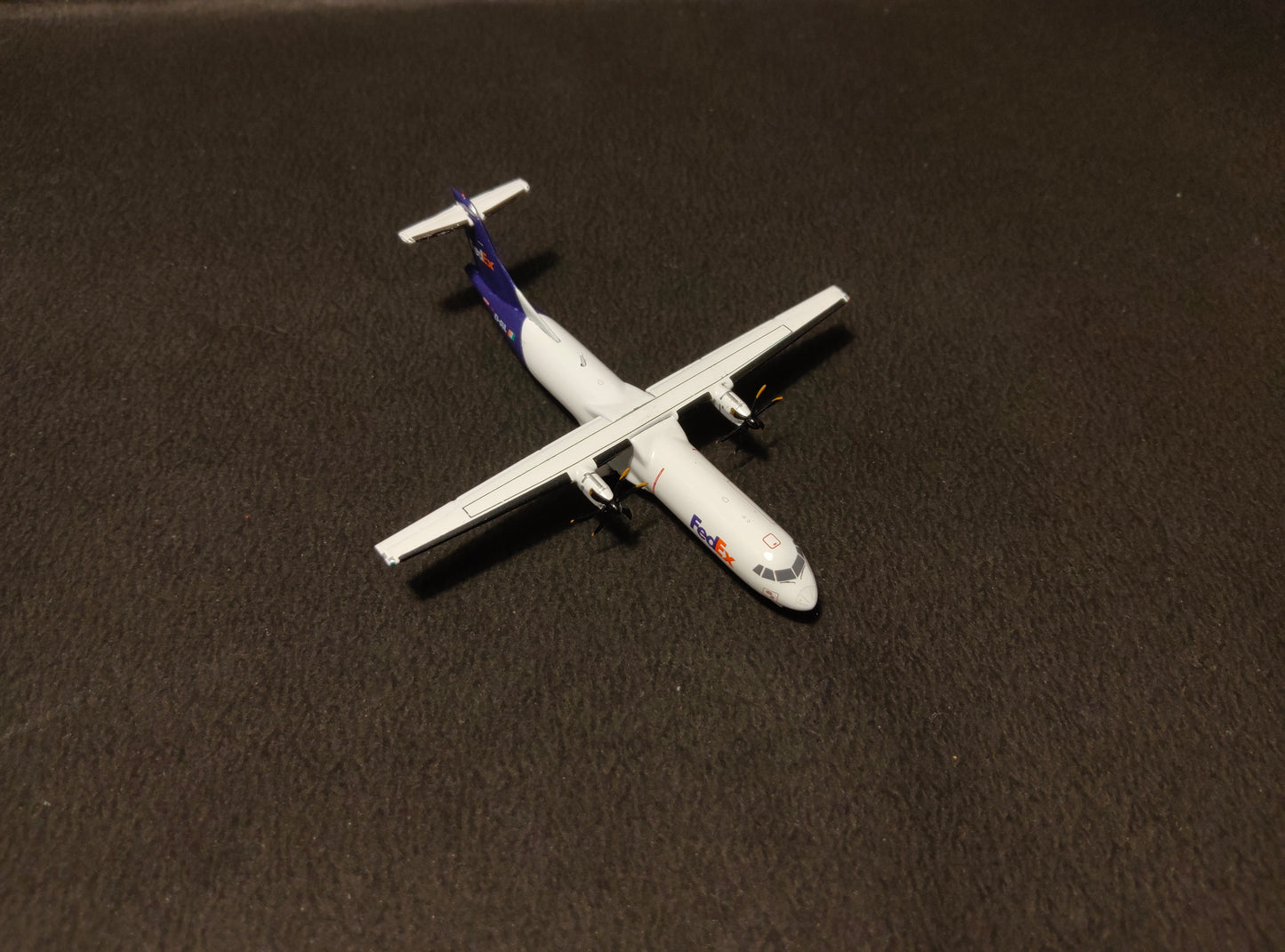 FedEx ATR 72-600F EI-GUL 1/400 Diecast Scale Model GeminiJets