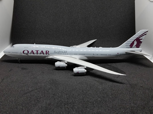 Qatar Amiri Flight Boeing 747-8i A7-HBJ 1/400 Diecast Scale Model Phoenix
