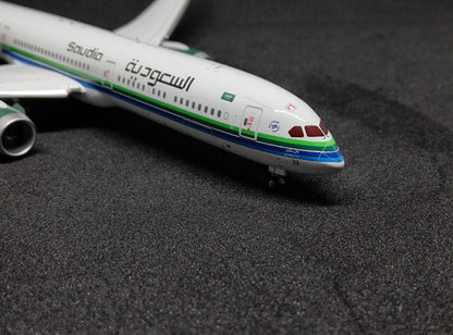 Saudia Boeing 787-10 Dream)Liner HZ-AR33 (The Red Sea) Flaps Down 1/400 Diecast Scale Model JCWings