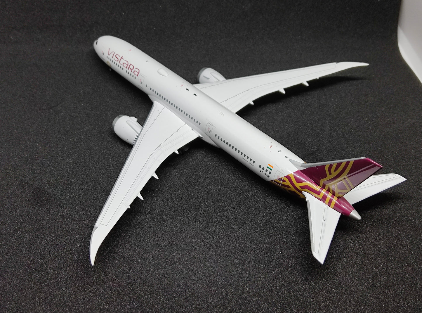 Vistara Boeing B787-9 VT-TSE 1/400 Aircraft Scale Model JCWings